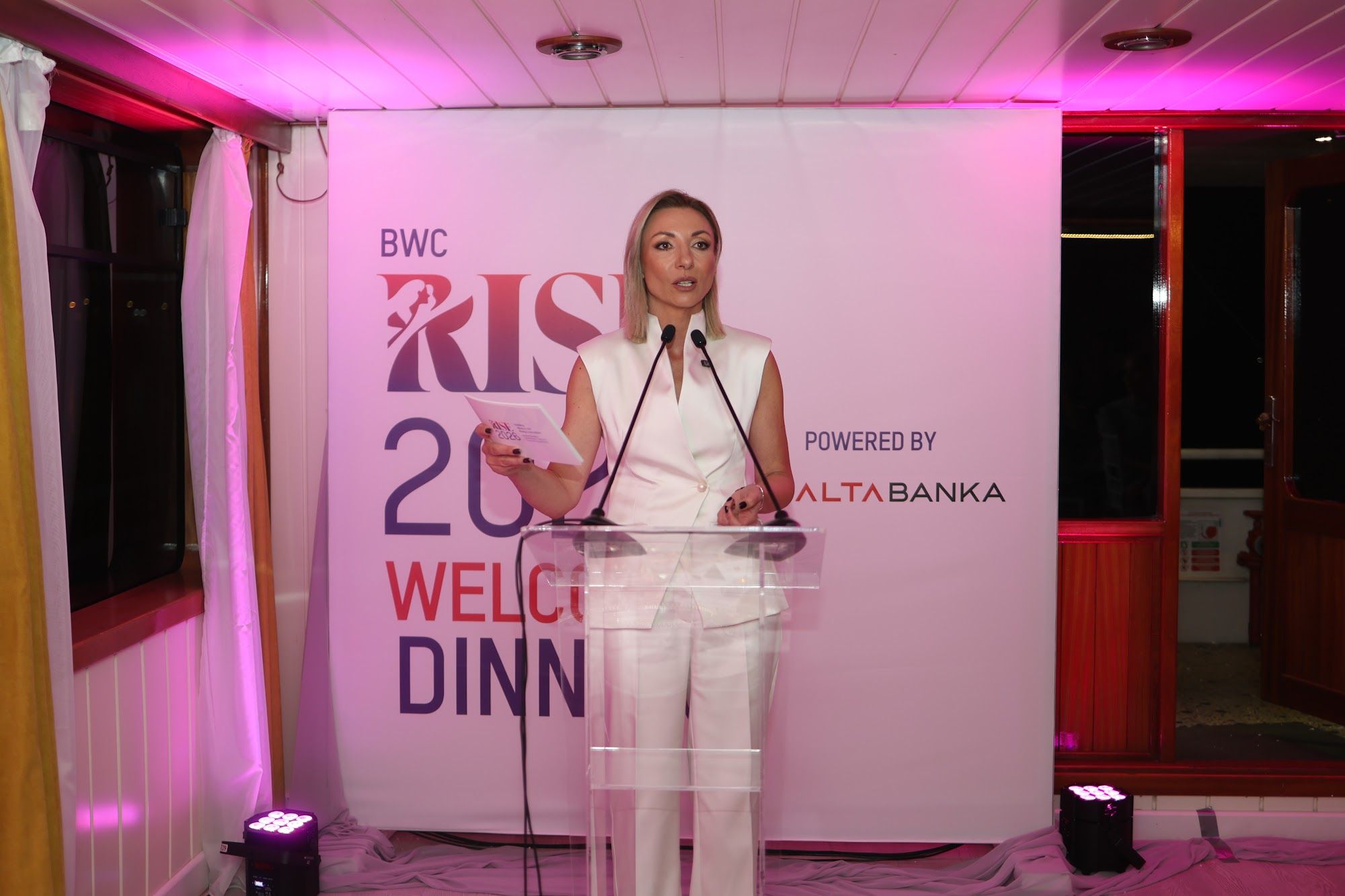 Welcome dinner — photograph 106 of 239, RISE 2026