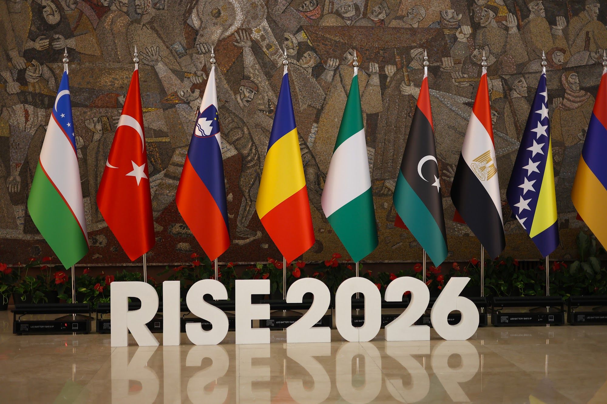 Guests and atmosphere — photograph 15 of 390, RISE 2026