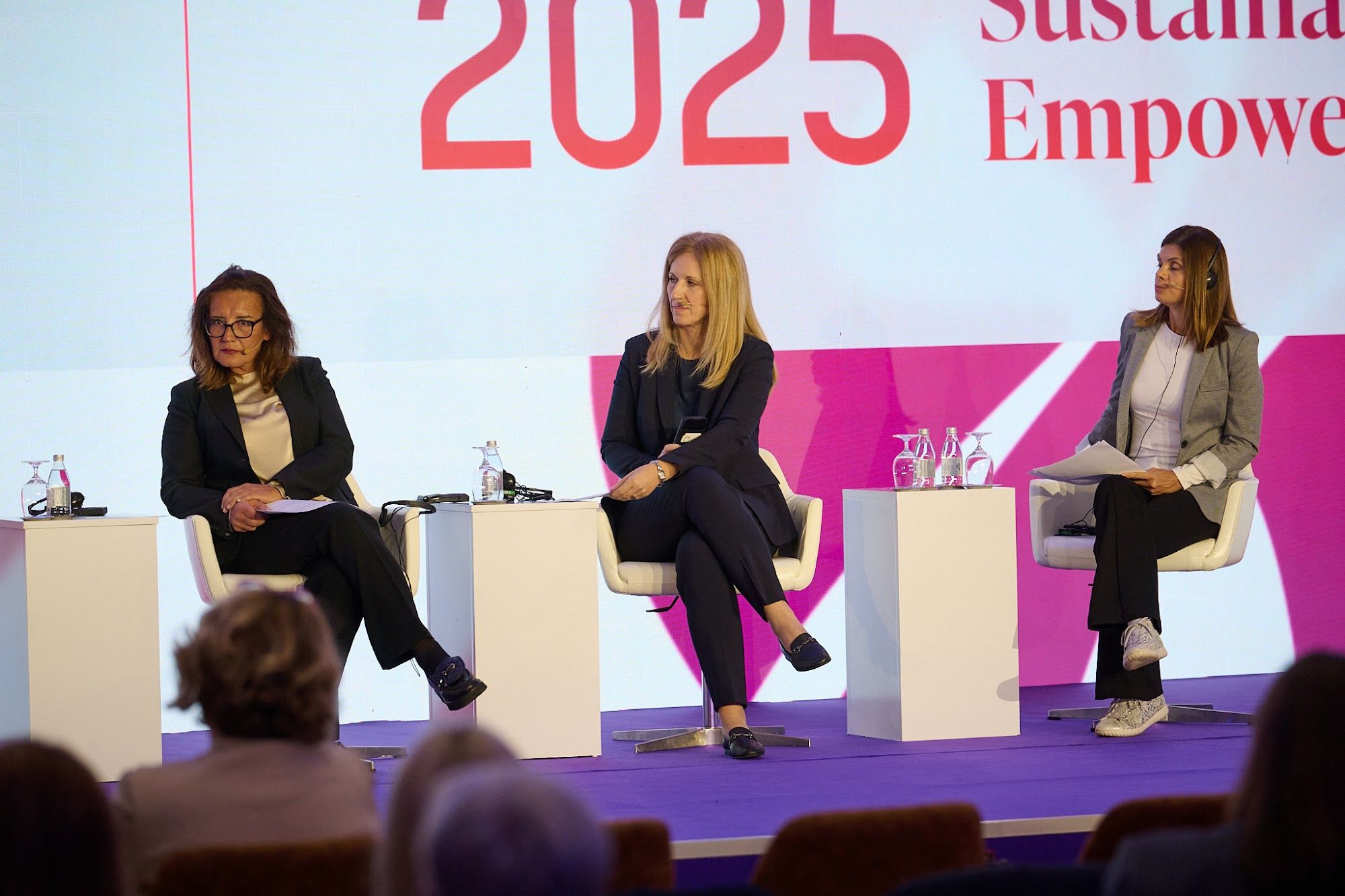 Panel 4 — photograph 3 of 20, RISE 2025